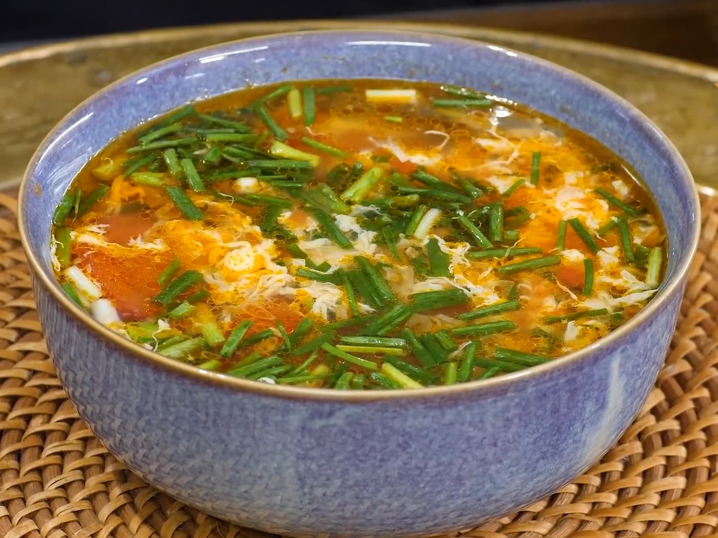 Cách nấu canh trứng cà chua với thịt bằm
