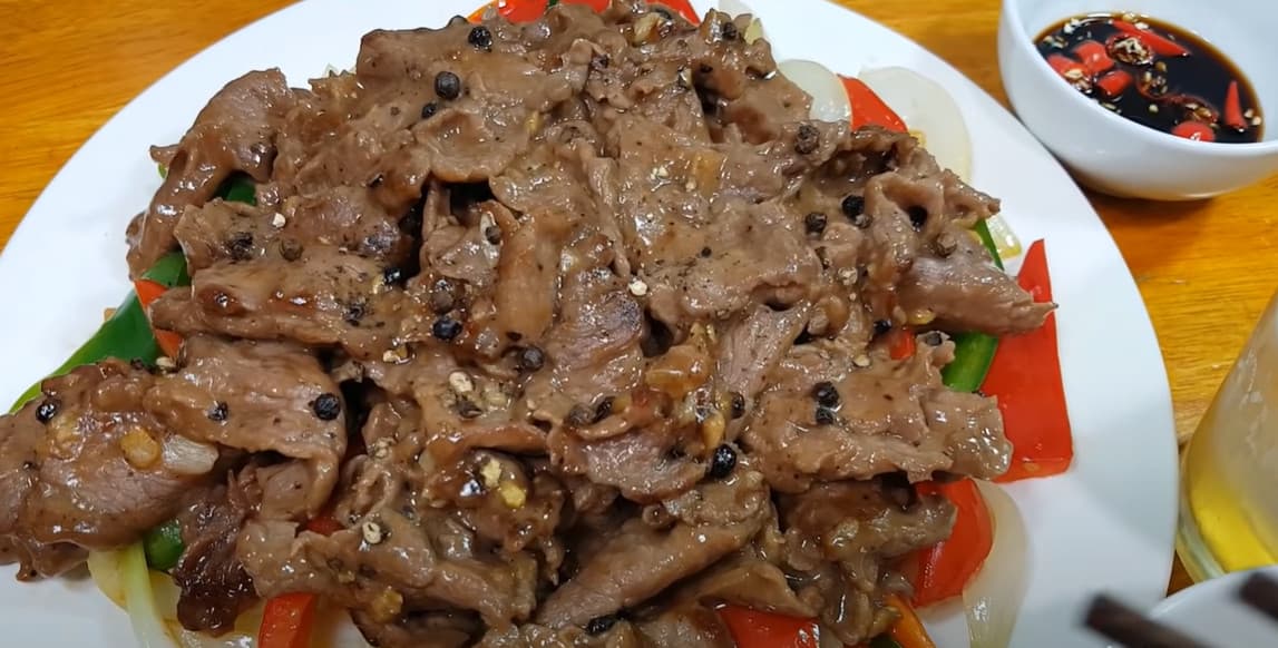 Cách nấu thịt bò tiêu đen chuẩn vị nhà hàng